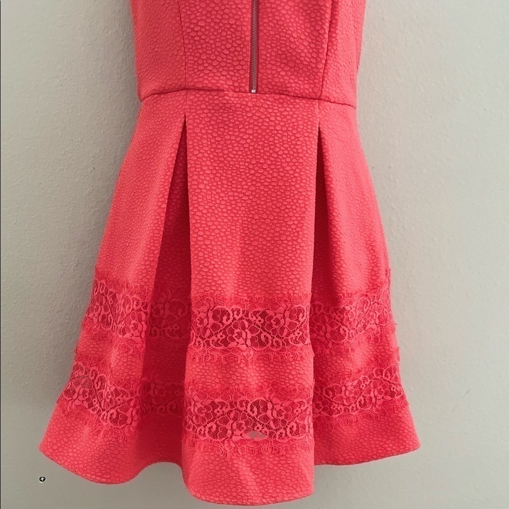 Express Coral Lace Mini Dress Women's Size 0 NWOT Sleeveless Pockets - Picture 6 of 12